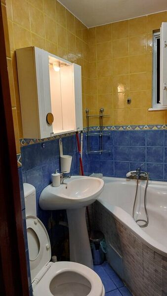 Baba Novac, langa parc, proprietar, inchiriez apartament 2 cam., parcare.